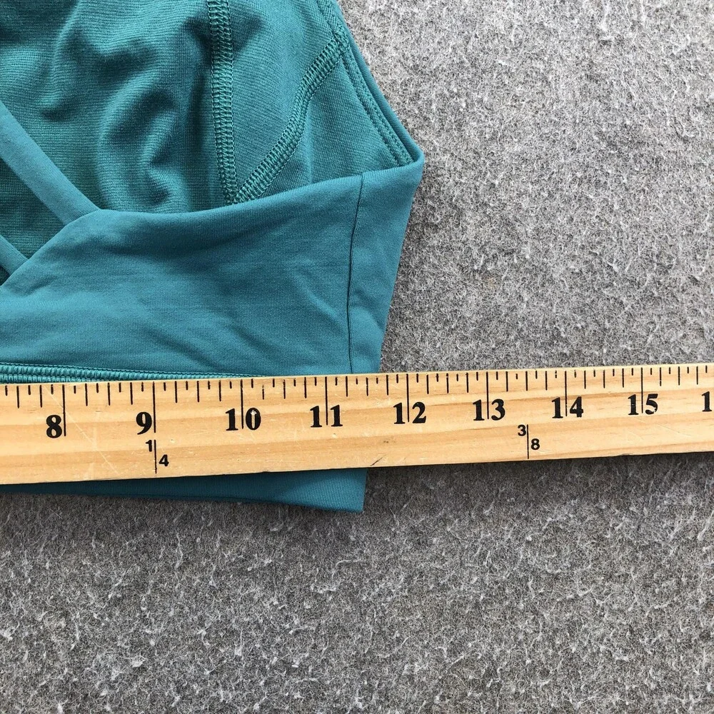Lululemon Sports Bra Womens 4 Green Free To Be Wild Strappy Crossback Yoga Gym - Picture 9 of 10